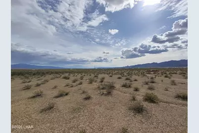 2034 S Concho Rd, Golden Valley, AZ 86413 - Photo 4