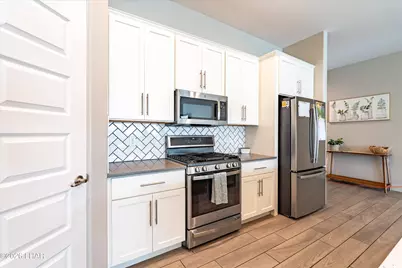 4667 N Juneberry Rd, Lake Havasu City, AZ 86404 - Photo 8