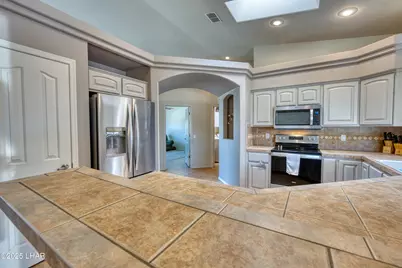 3000 Mirage Dr, Lake Havasu City, AZ 86404 - Photo 12