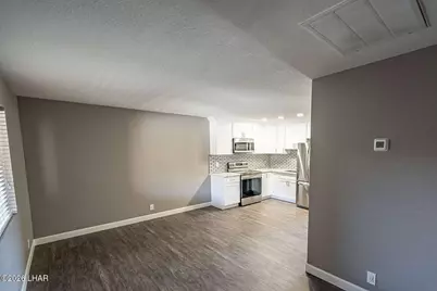276 Lake Havasu Ave S #C31, Lake Havasu City, AZ 86403 - Photo 2
