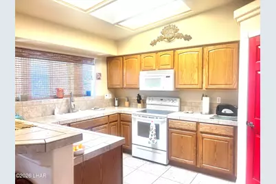 2630 Huntington Dr, Lake Havasu City, AZ 86403 - Photo 10