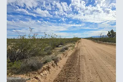 Tbd S Wild Bill Rd, Yucca, AZ 86438 - Photo 10