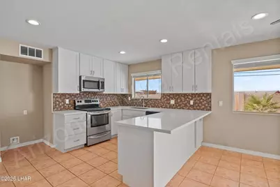 151 Viscount Ln, Lake Havasu City, AZ 86403 - Photo 8