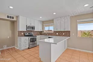 151 Viscount Ln, Lake Havasu City, AZ 86403 - Photo 8