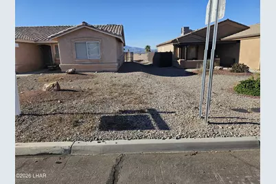 1215 Pawnee Dr, Lake Havasu City, AZ 86406 - Photo 4