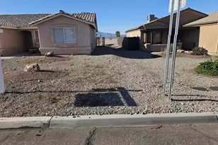 1215 Pawnee Dr, Lake Havasu City, AZ 86406 - Photo 4