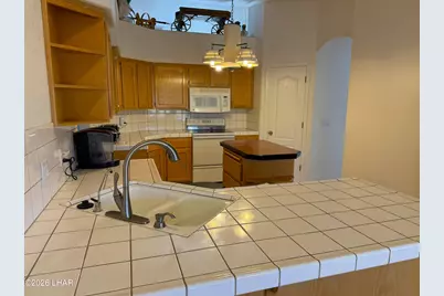 2490 Fannin Dr, Lake Havasu City, AZ 86403 - Photo 16