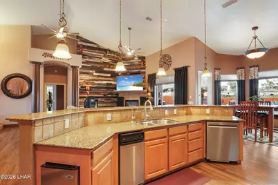 2195 Jamaica Blvd S, Lake Havasu City, AZ 86406 - Photo 8