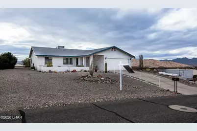 631 Wayside Dr, Lake Havasu City, AZ 86403 - Photo 1