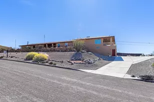 3160 Douglas Dr, Lake Havasu City, AZ 86404 - Photo 2