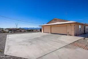 3160 Douglas Dr, Lake Havasu City, AZ 86404 - Photo 8
