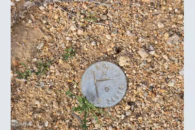 3412 S Lone Ranger Rd, Yucca, AZ 86438 - Photo 16