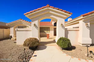 677 Avenida Laredo, Lake Havasu City, AZ 86406 - Photo 2