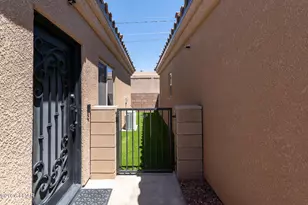490 N Lake Havasu Ave N, Lake Havasu City, AZ 86403 - Photo 2