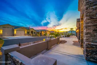 1873 E Savannah Bend, Lake Havasu City, AZ 86404 - Photo 8