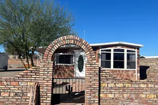 49584 Opal Ave, Quartzsite, AZ 85346 - Photo 2