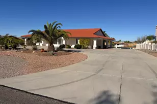 3855 Whaler Dr, Lake Havasu City, AZ 86406 - Photo 6