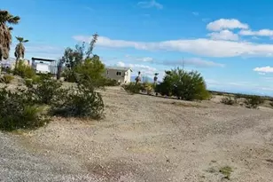 39251 Dobbins Ln, Salome, AZ 85348 - Photo 4