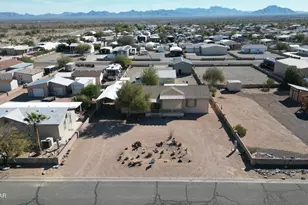 49575 Rainbow Way, Quartzsite, AZ 85346 - Photo 2