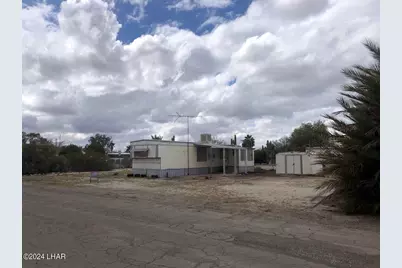 39880 Washington Dr, Salome, AZ 85348 - Photo 1