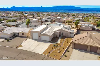 3344 Crestwind Dr, Lake Havasu City, AZ 86404 - Photo 1