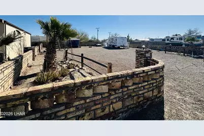 200 N Moon Mountain Ave #29, Quartzsite, AZ 85346 - Photo 1