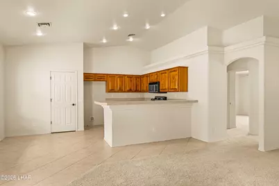 4042 Columbia Dr, Lake Havasu City, AZ 86406 - Photo 6