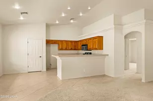 4042 Columbia Dr, Lake Havasu City, AZ 86406 - Photo 6