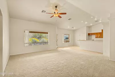 4042 Columbia Dr, Lake Havasu City, AZ 86406 - Photo 4