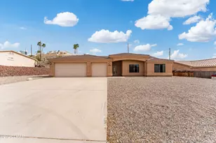 4042 Columbia Dr, Lake Havasu City, AZ 86406 - Photo 1