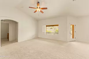 4042 Columbia Dr, Lake Havasu City, AZ 86406 - Photo 8