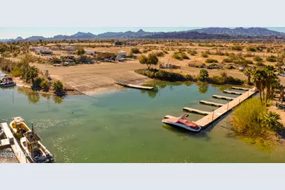 1534 Beachcomber Blvd #D3, Lake Havasu City, AZ 86403 - Photo 4