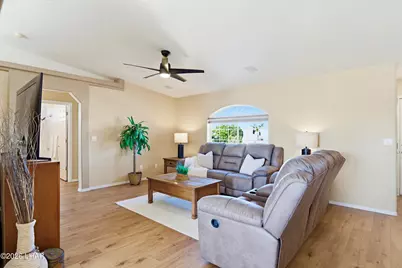 2960 War Eagle Dr, Lake Havasu City, AZ 86406 - Photo 10