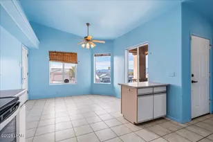 3089 Caliente Dr, Lake Havasu City, AZ 86404 - Photo 14