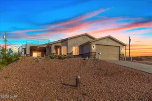 3089 Caliente Dr, Lake Havasu City, AZ 86404 - Photo 1