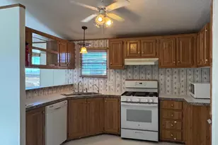 15454 S Carmen Rd, Yucca, AZ 86438 - Photo 16