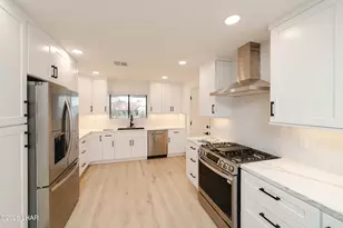 390 Greenway Dr, Kingman, AZ 86401 - Photo 20