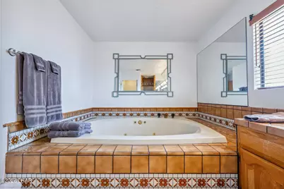 2929 Camino Del Rio Dr, Bullhead City, AZ 86442 - Photo 40