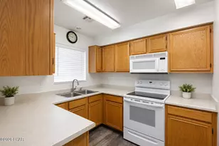 2444 Hummingbird Ln, Lake Havasu City, AZ 86403 - Photo 32