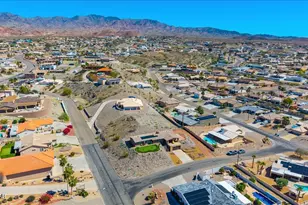 810 Phoenix Dr, Lake Havasu City, AZ 86404 - Photo 58