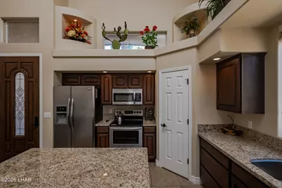 742 Malibu Ct, Lake Havasu City, AZ 86403 - Photo 16
