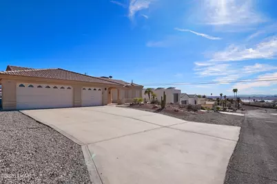 2390 Regatta Dr, Lake Havasu City, AZ 86404 - Photo 2
