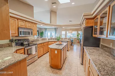 3015 McCulloch Blvd N, Lake Havasu City, AZ 86403 - Photo 16