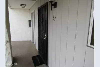 1720 Bahama Ave #B7, Lake Havasu City, AZ 86403 - Photo 2