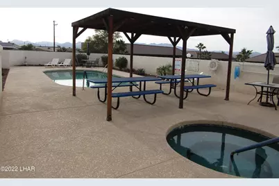 1720 Bahama Ave #B7, Lake Havasu City, AZ 86403 - Photo 2