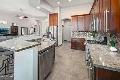 3943 Surrey Hills Ln, Lake Havasu City, AZ 86404 - Photo 14