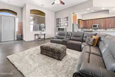 3943 Surrey Hills Ln, Lake Havasu City, AZ 86404 - Photo 10