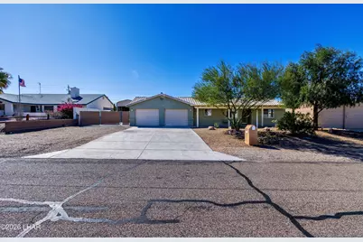 1930 Pima Dr N, Lake Havasu City, AZ 86403 - Photo 2