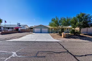 1930 Pima Dr N, Lake Havasu City, AZ 86403 - Photo 2