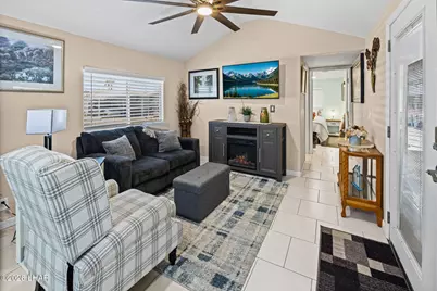 601 Beachcomber Blvd #340, Lake Havasu City, AZ 86403 - Photo 2